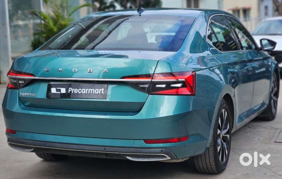 Skoda Superb 2.0 L&k Tsi At, 2024, Petrol