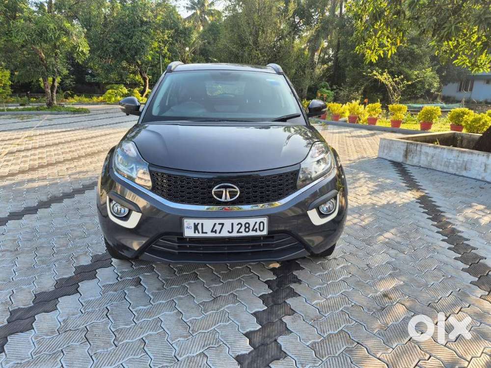 Tata Nexon Amt Xza Plus, 2019, Petrol