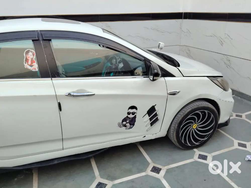 Hyundai Verna 2013 Cng & Hybrids 90000 Km Driven