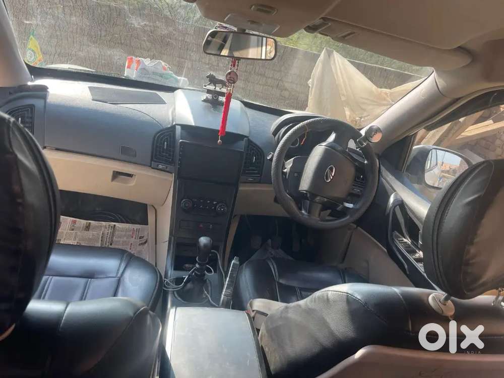 Mahindra Xuv500 2017 179000 Km Urgent Sale Cash Payment