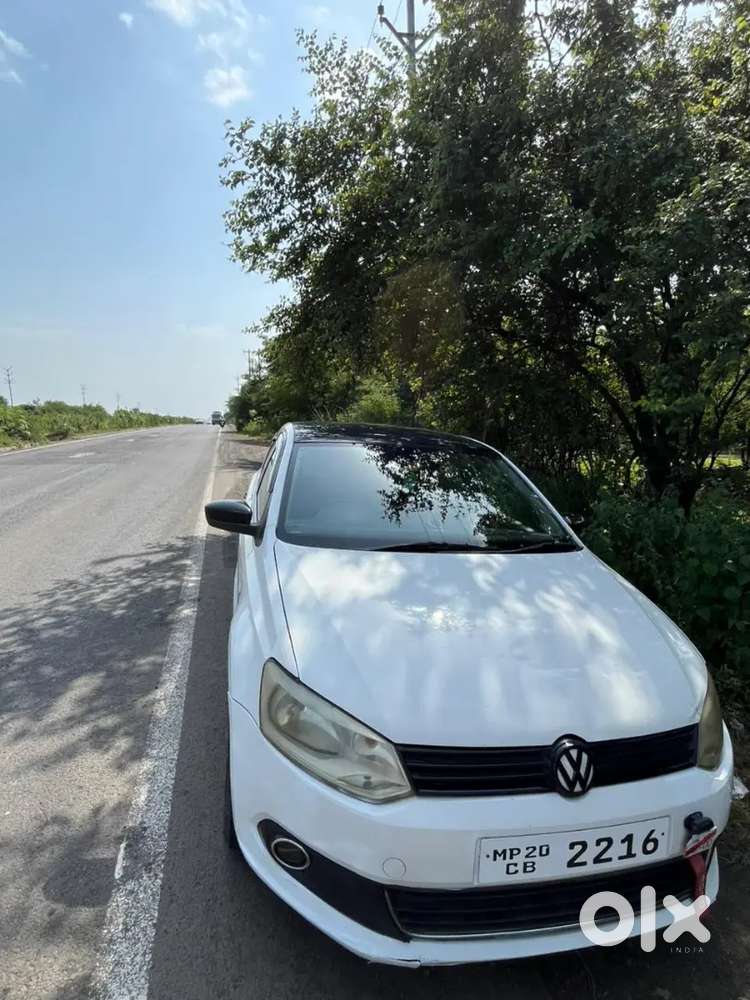 Volkswagen Polo Highline Petrol 2011