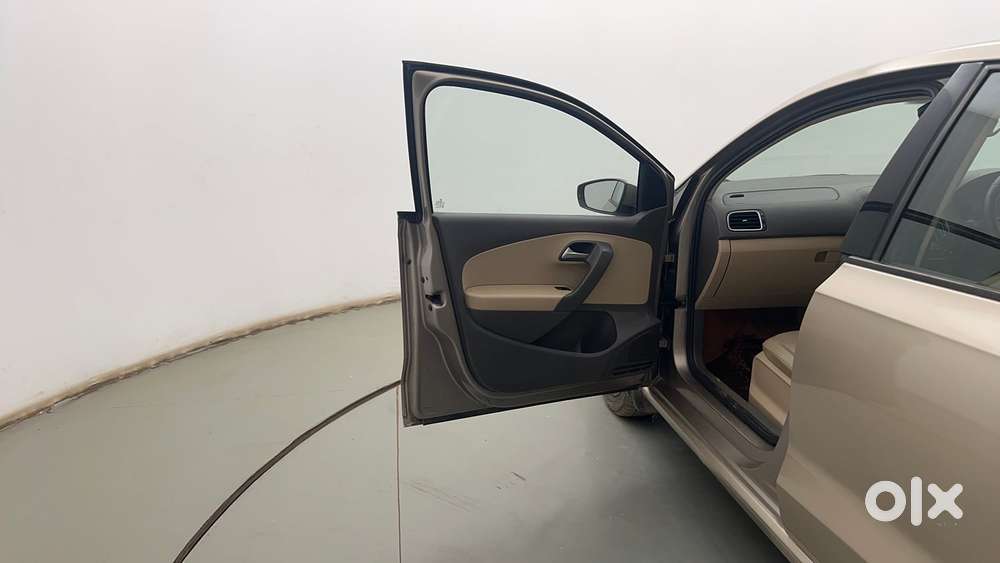 Volkswagen Vento 1.6 Highline, 2018, Petrol