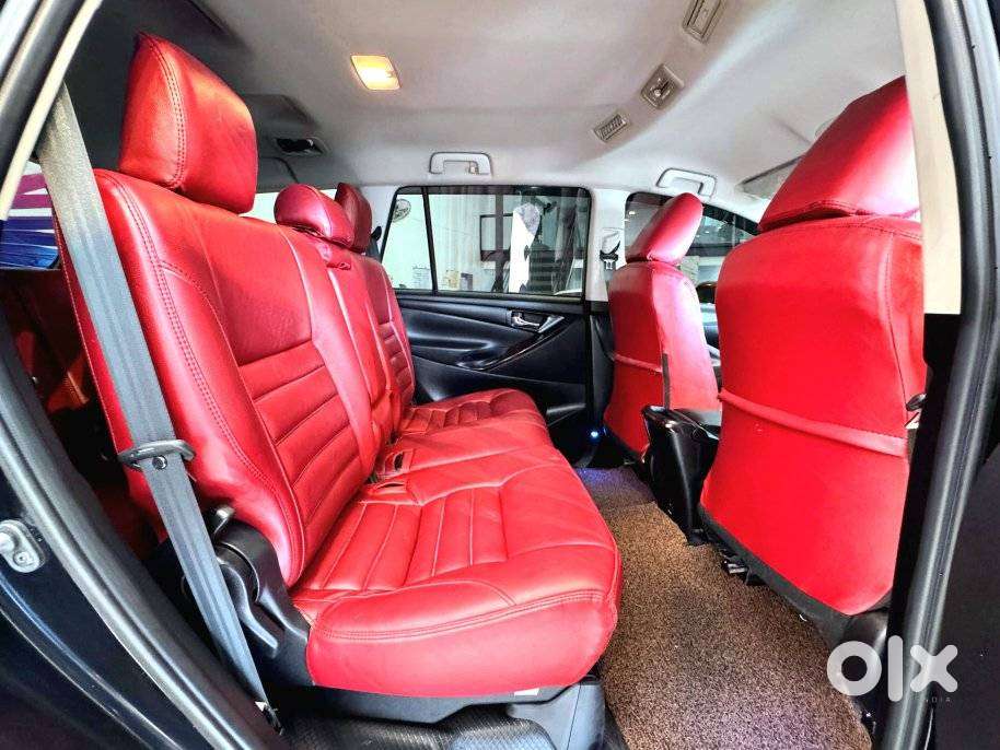 Toyota Innova Crysta