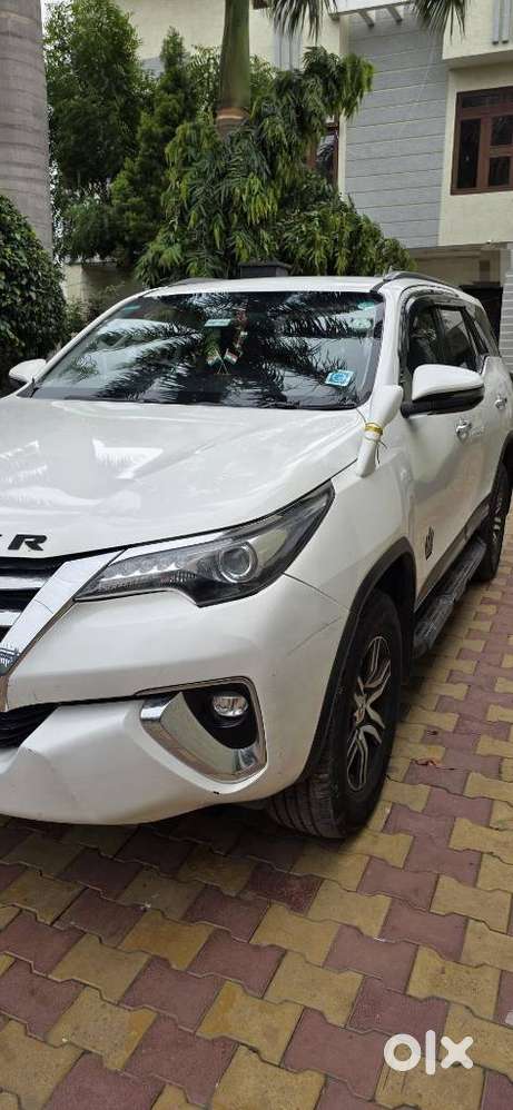 Toyota Fortuner 4x2 At 2.8 Diesel, 2019, Diesel