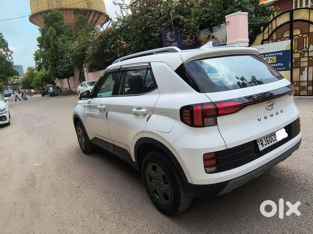 Hyundai Venue 1.2 S Plus, 2025, Petrol