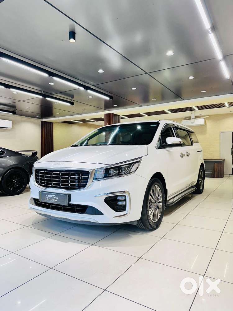 Kia Carnival Limousine Plus 7 Str, 2023, Diesel