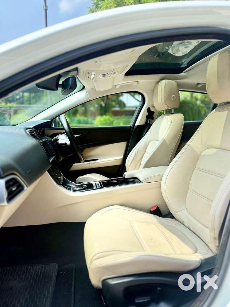 Jaguar Xe 2.0l Diesel Pure, 2018, Diesel