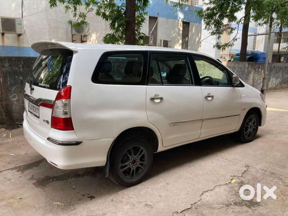 Toyota Innova 2.5 V 7 Str, 2011, Diesel