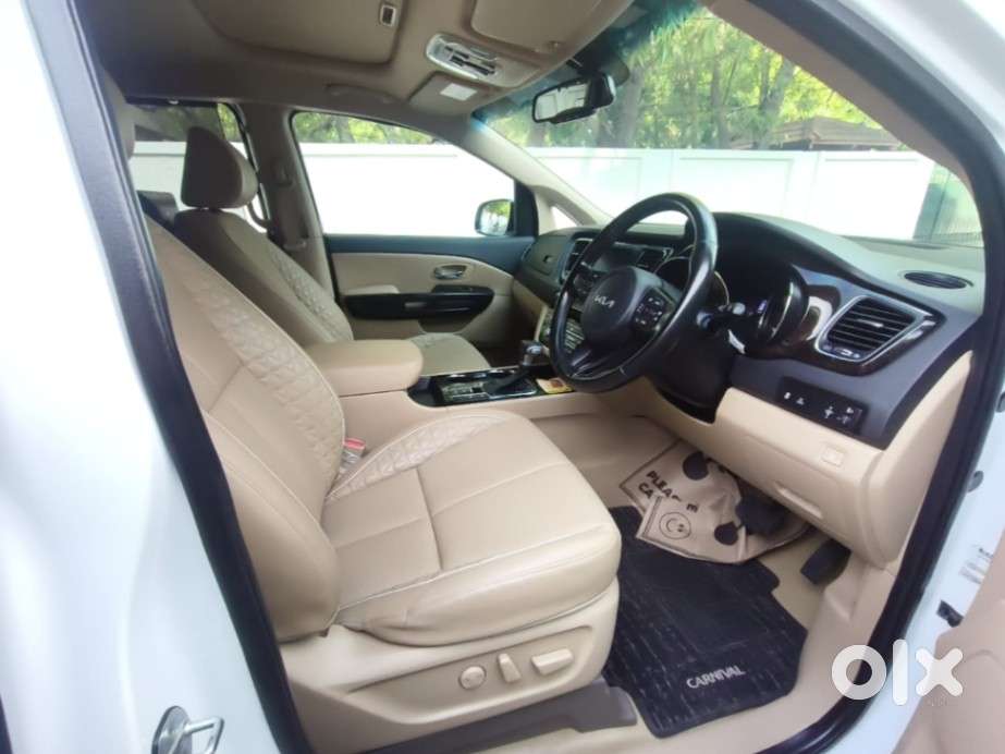 Kia Carnival Limousine Plus 7 Str, 2022, Diesel