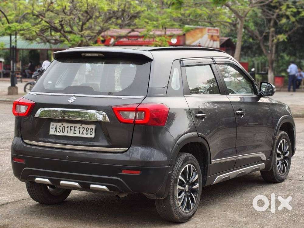Maruti Suzuki Brezza 1.5 Zxi Smart Hybrid, 2022, Petrol