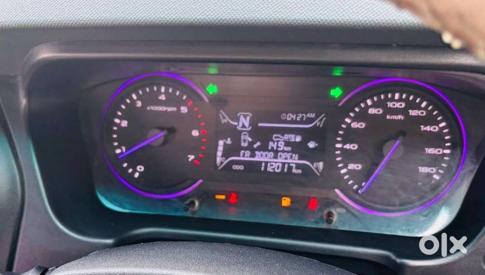 Mahindra Marazzo M2, 2019, Diesel