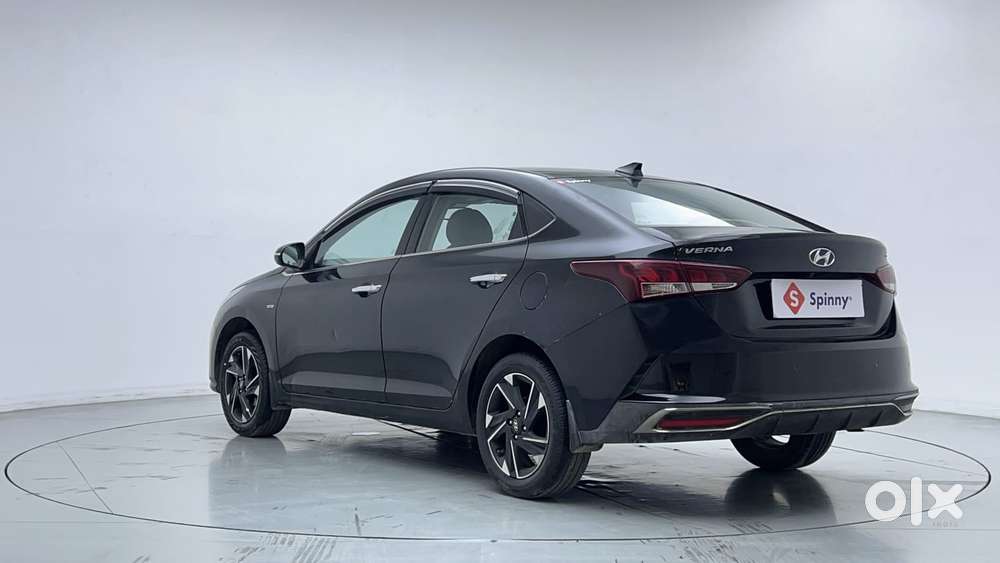 Hyundai Verna 1.5 Sx (o) Vtvt Ivt, 2021, Petrol