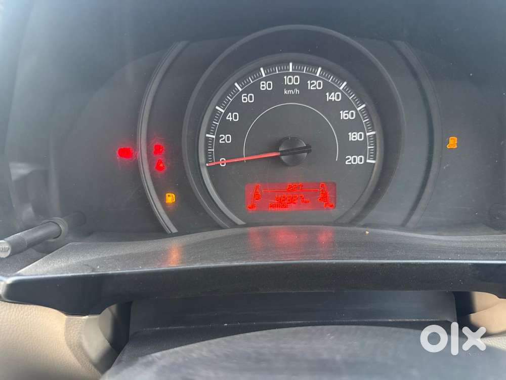 Maruti Suzuki Swift Dzire Lxi Optional-o, 2024, Cng & Hybrids