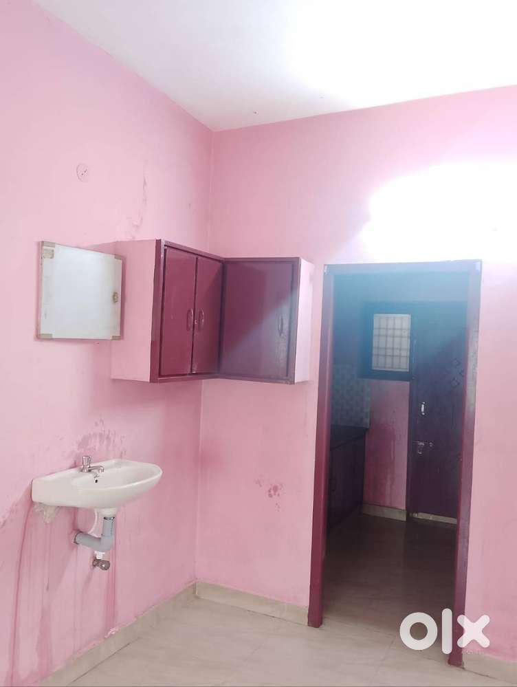 Apartment for sale For Sale: Houses Apartments 1824432397