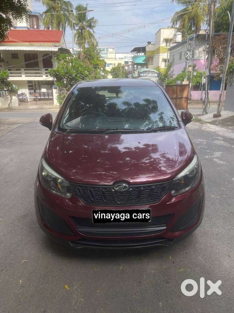 Mahindra Marazzo, 2020, Diesel