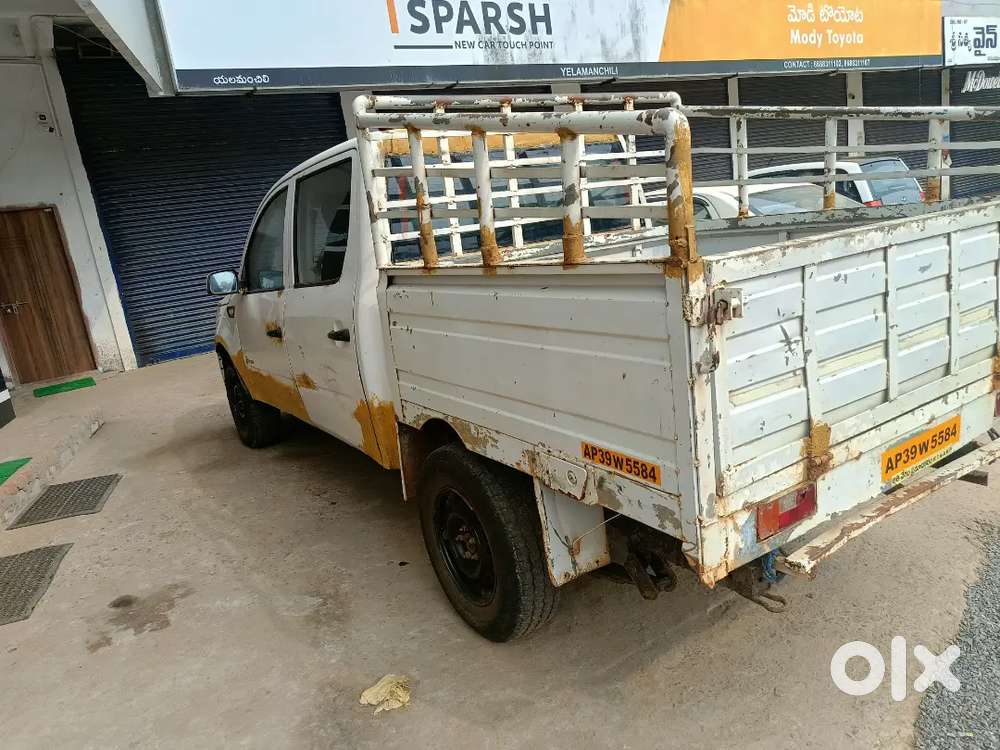 Mahindra Imperio 2018 Diesel 101000 Km Driven