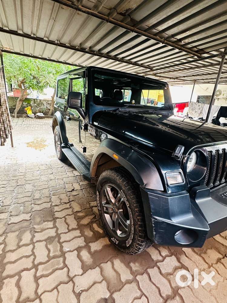 Mahindra Thar Petrol 2023
