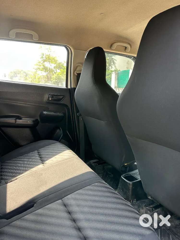 Maruti Suzuki Swift 2021 Petrol 33000 Km Driven