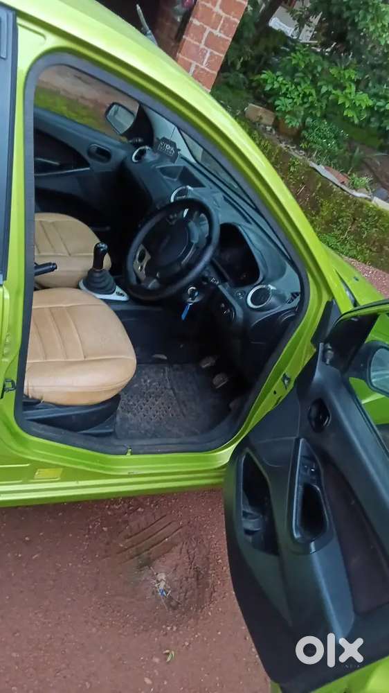 Ford Figo Petrol 2010