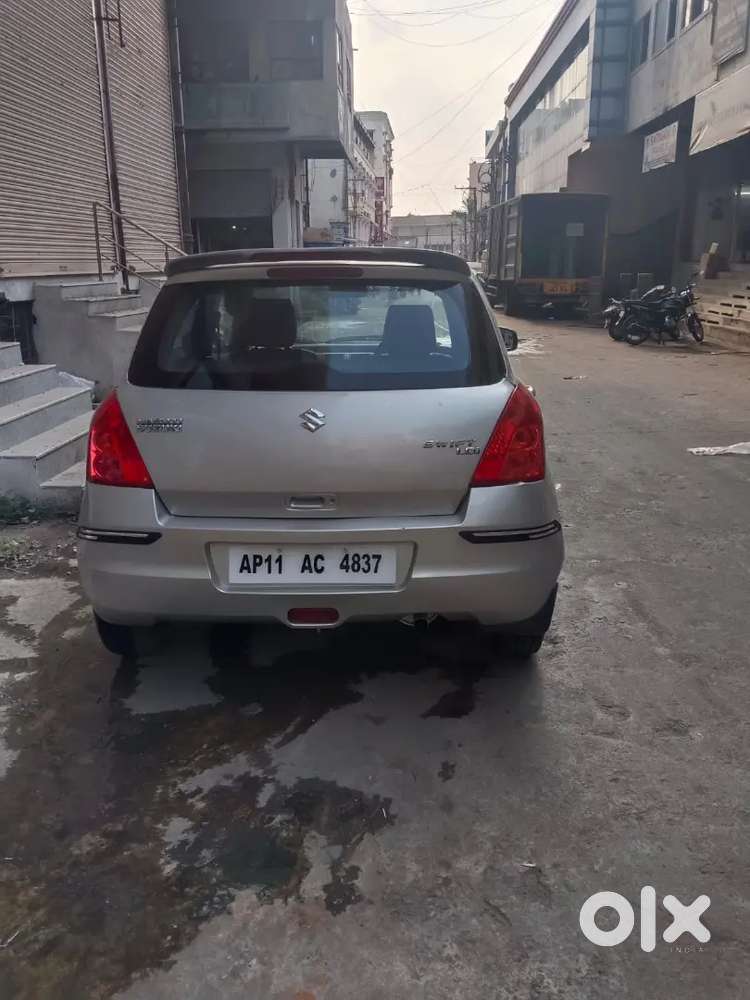 Maruti Suzuki Swift 2007 Diesel 75000 Km Driven