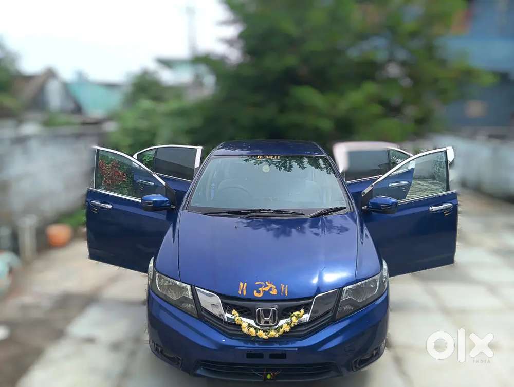 Honda City 'v'