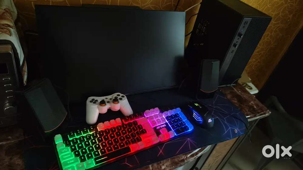  GAMING PC + FULL GAMING SETUP FOR SALE