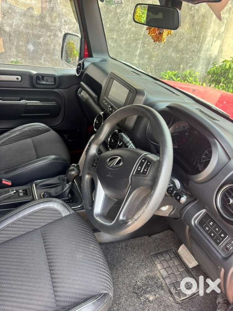 Mahindra Suv Petrol 2021