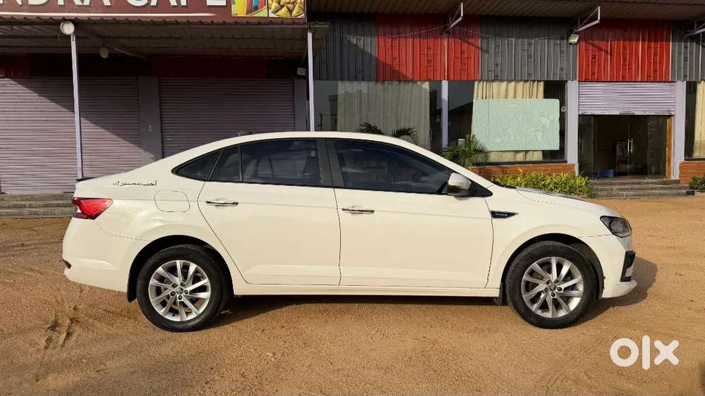 Skoda Slavia 2023 Petrol 49990 Km Driven