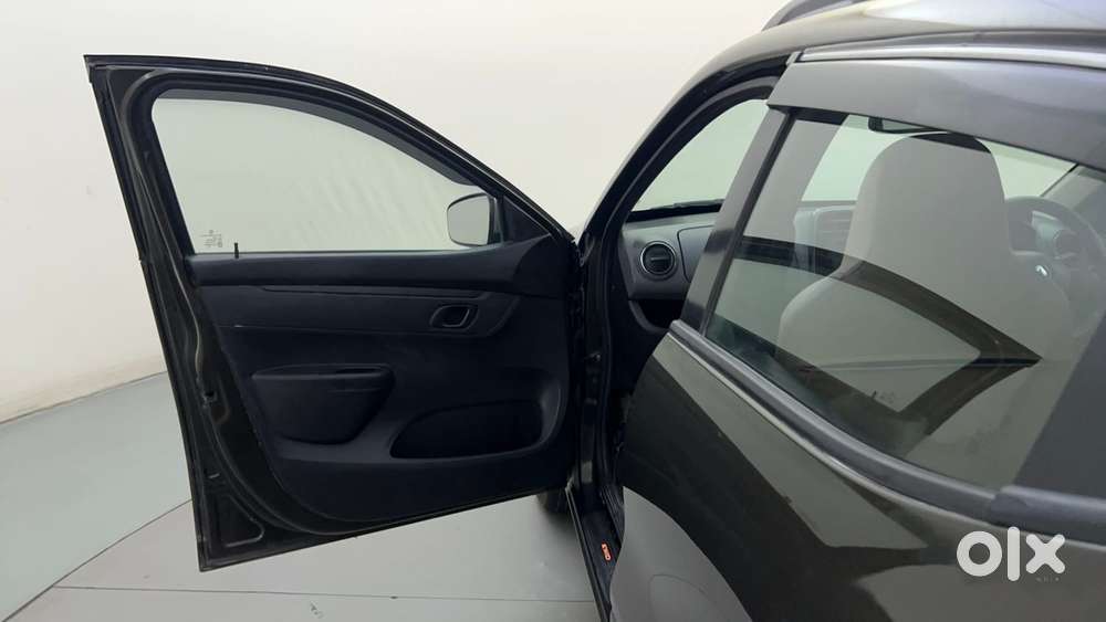 Renault Kwid 1.0 Rxt Amt, 2017, Petrol