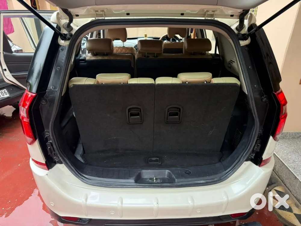 Xuv500 W11 2021 Diesel In Showroom Condition