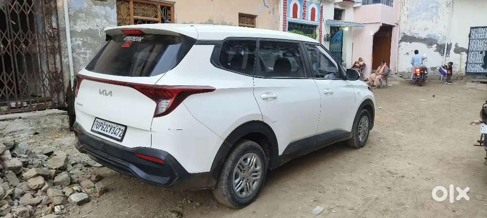 Kia Carens 2024 Petrol 50000 Km Driven