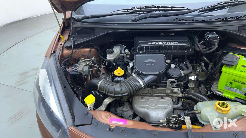 Tata Tigor Xza, 2018, Petrol