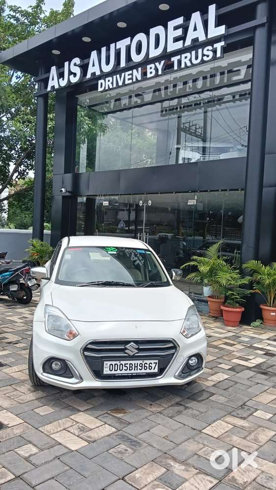 Maruti Suzuki Dzire 1.2 Vxi, 2022, Petrol