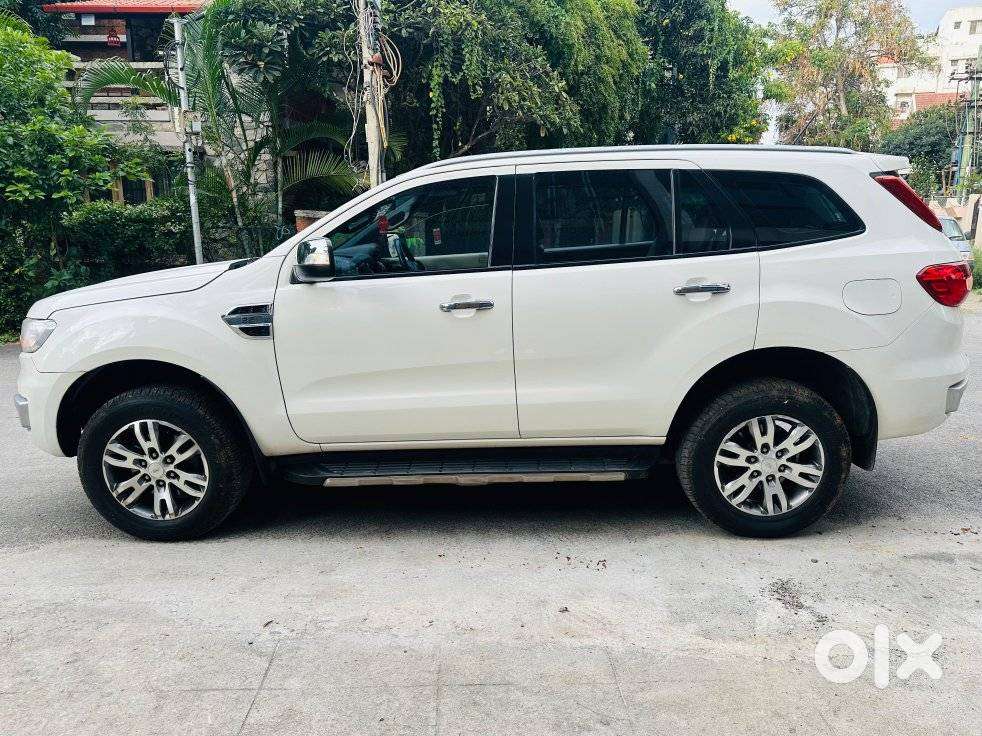 Ford Endeavour 2.2 Titanium At 4x2, 2018, Electric
