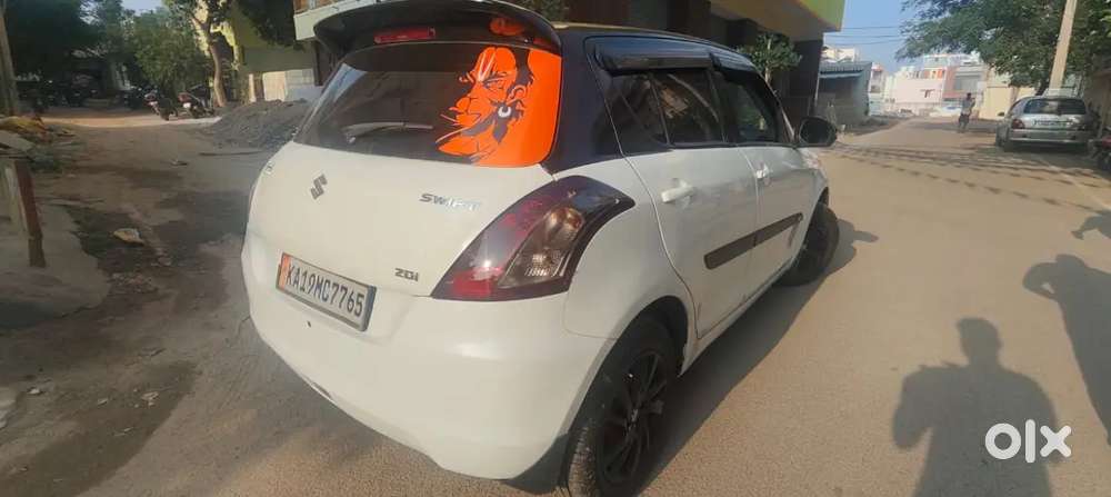 Maruti Suzuki Swift 2012 Diesel 128000 Km Driven New Tyre Good