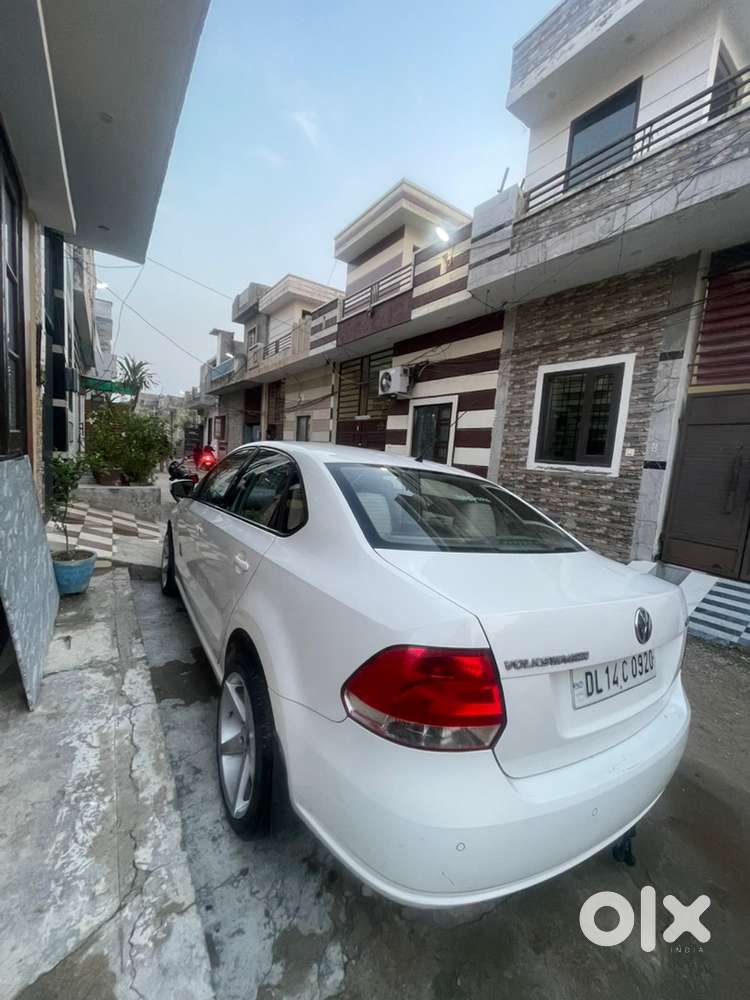 Volkswagen Vento Petrol 2013