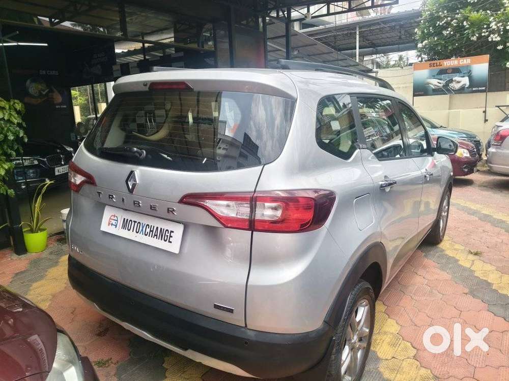 Renault Triber Rxz, 2019, Petrol