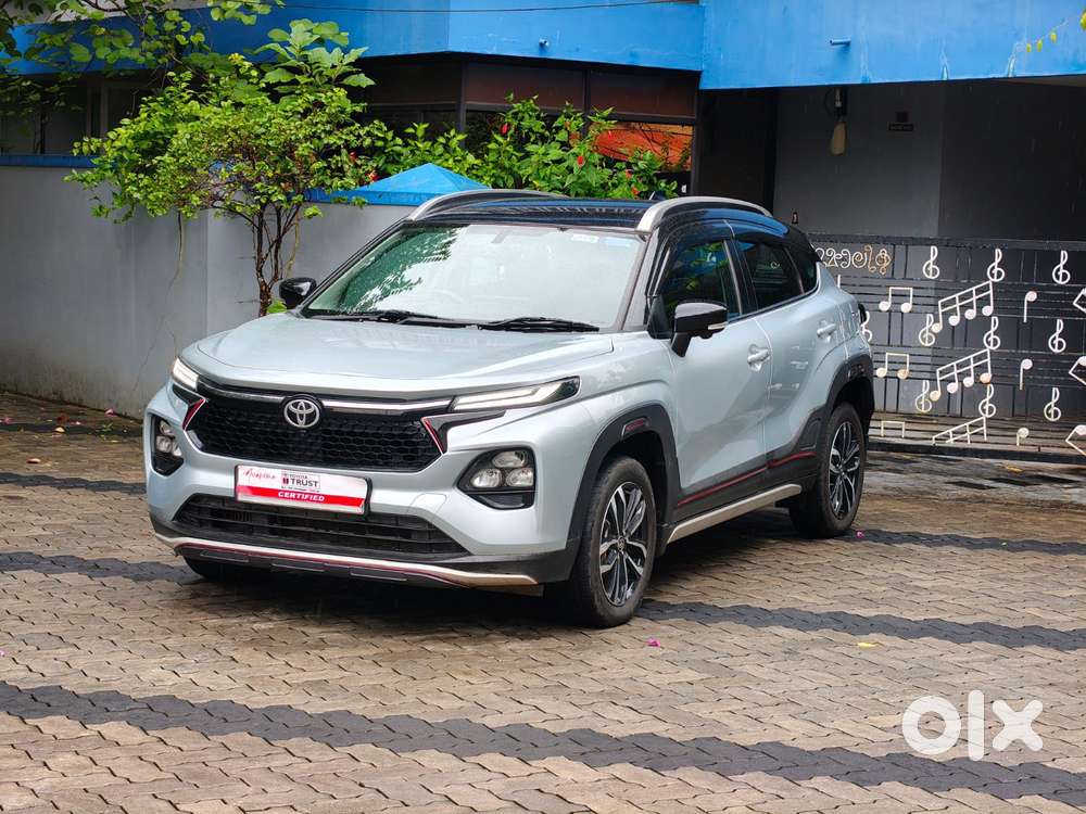 Toyota Urban Cruiser Taisor V 1.0 Petrol At, 2025, Petrol