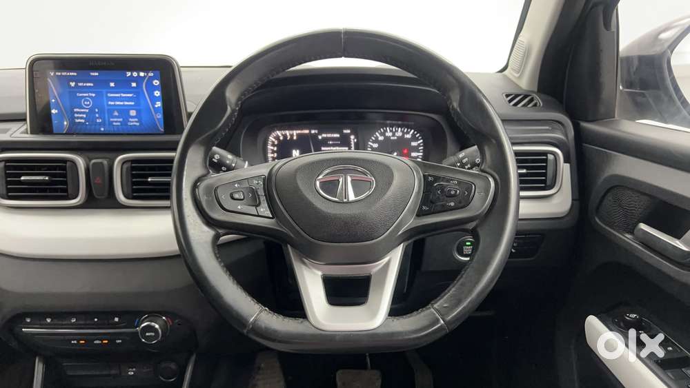 Tata Punch 1.2 Revotron Creative Amt Dual Tone, 2022, Petrol