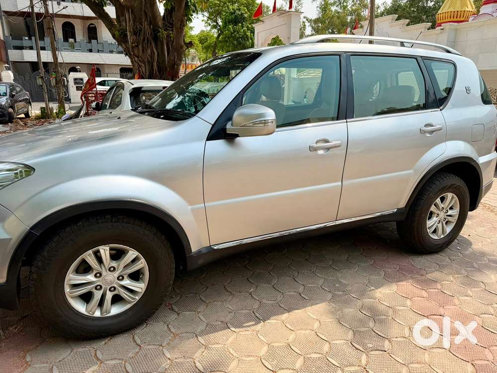 Mahindra Rexton Diesel 2015