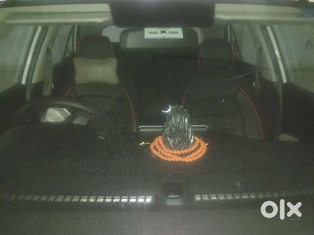 Hyundai Venue 2024 S Petrol 19,000 Km Driven Showroom Condition.