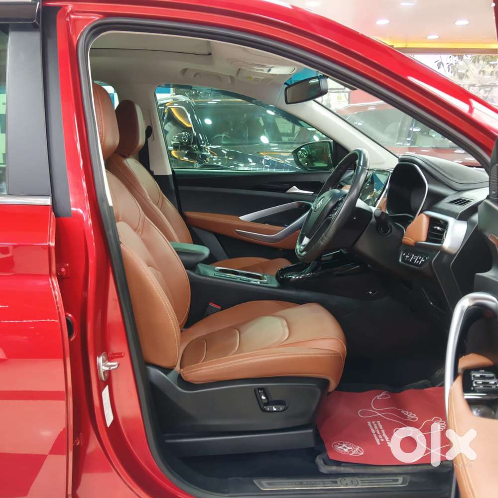 Mg Hector Plus Sharp Pro 1.5 Turbo Petrol Cvt 7 Str, 2022, Petrol