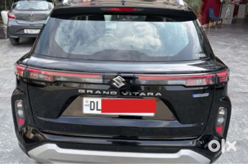 Maruti Suzuki Grand Vitara 1.5 Delta Smart Hybrid At, 2025, Petrol