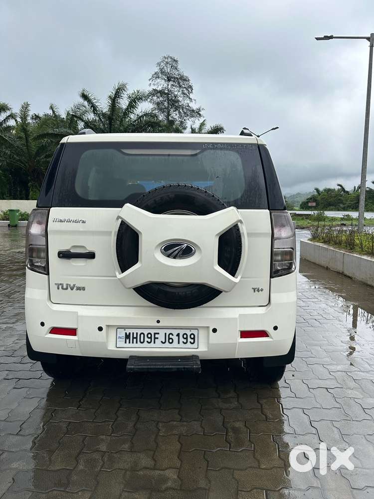 Mahindra Tuv 300 Plus 2019