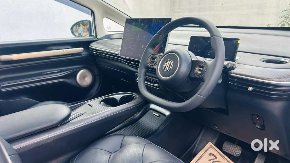 Mg Windsor Ev Essence, 2025, Electric