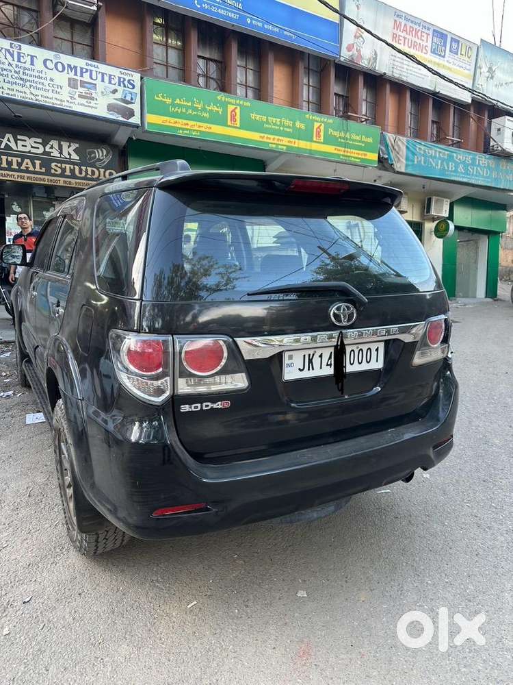 Toyota Fortuner 4*4 Automatic 2016 Diesel Well Maintained