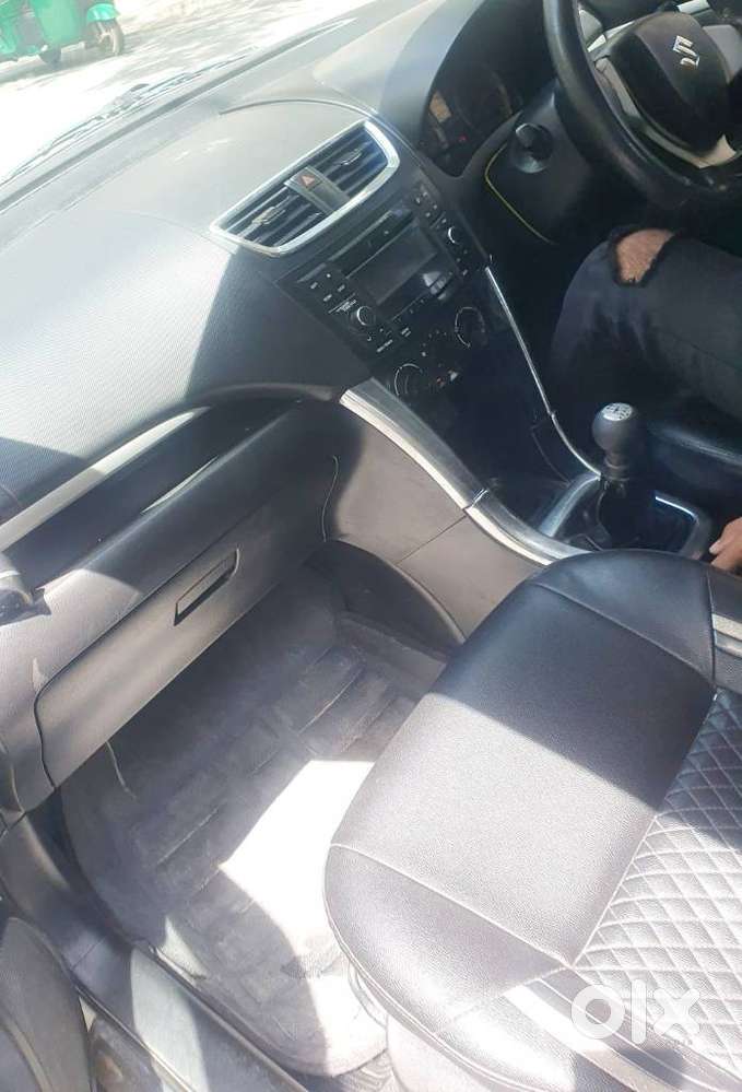 Maruti Suzuki Swift VXi + Manual, 2015, Petrol