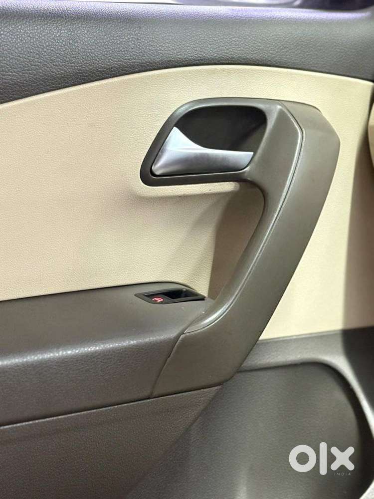 Volkswagen Vento 2010-2013 Petrol Highline, 2014, Petrol