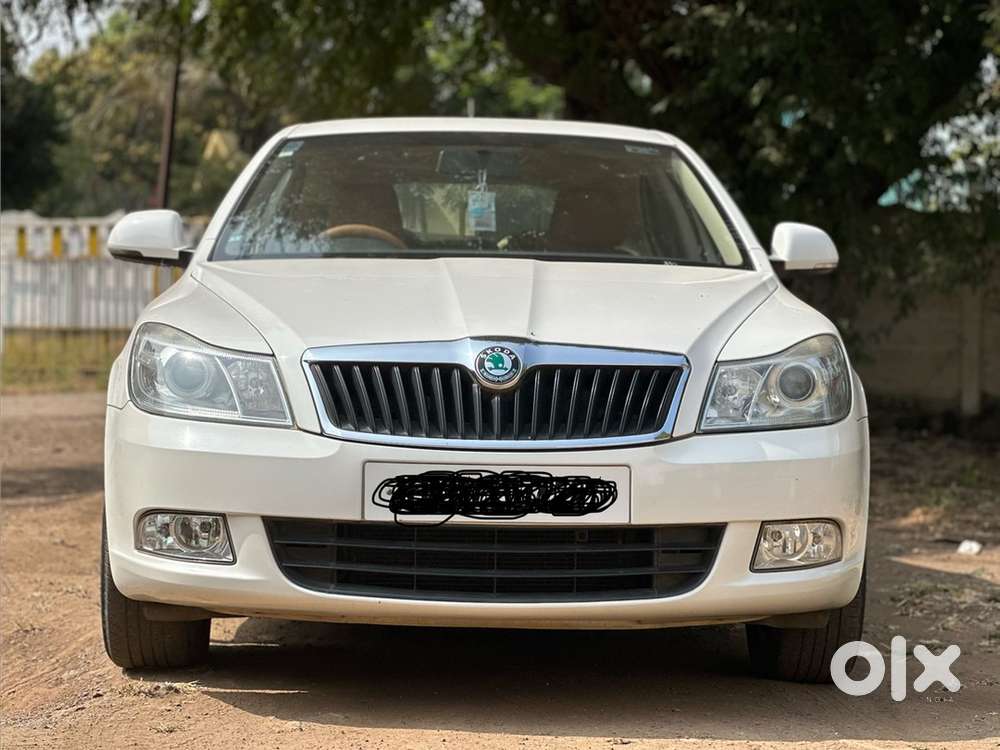 Skoda Laura 2011 Diesel Well Maintained
