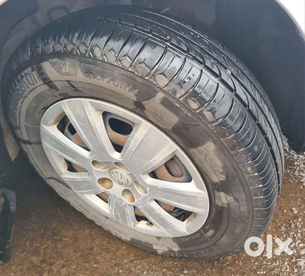 Volkswagen Polo 2011 Diesel 80000 Km Driven